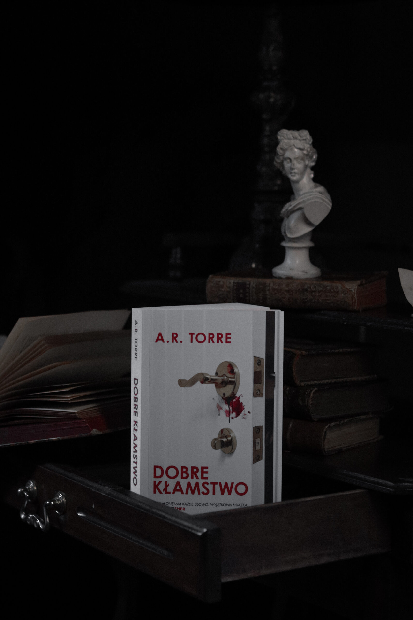 “Dobre kłamstwo” – A.R. Torre